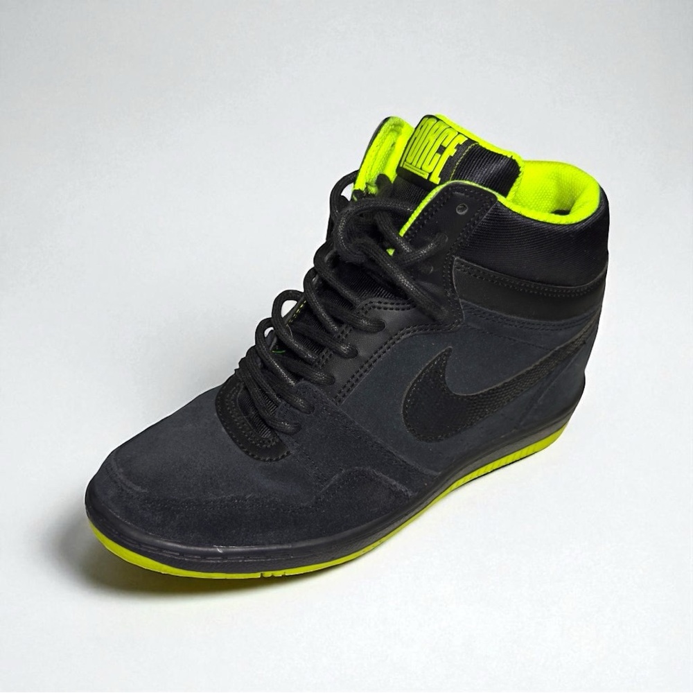 Nike Dunk Sky High Sneakers in Black and Bright Yellow